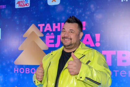 сергей жуков