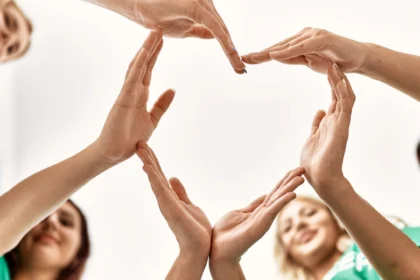 филантроп это